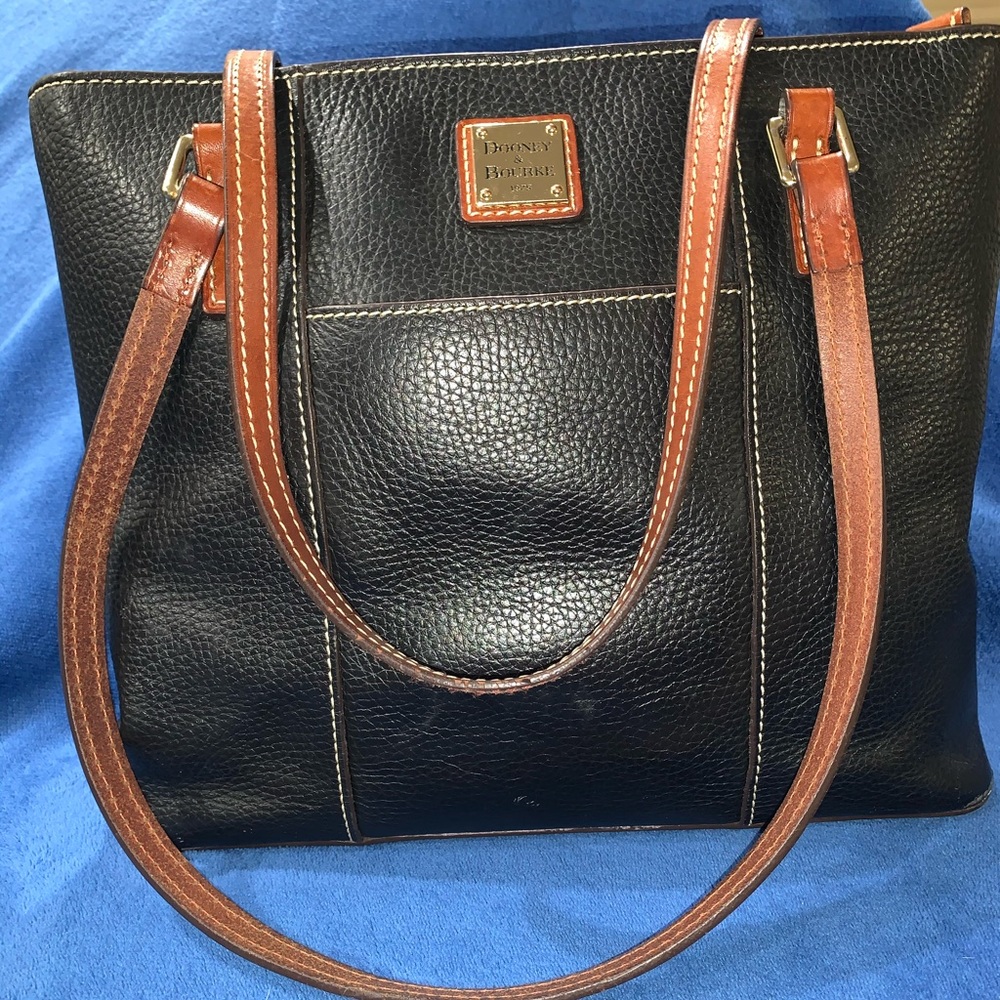 Dooney & Bourke